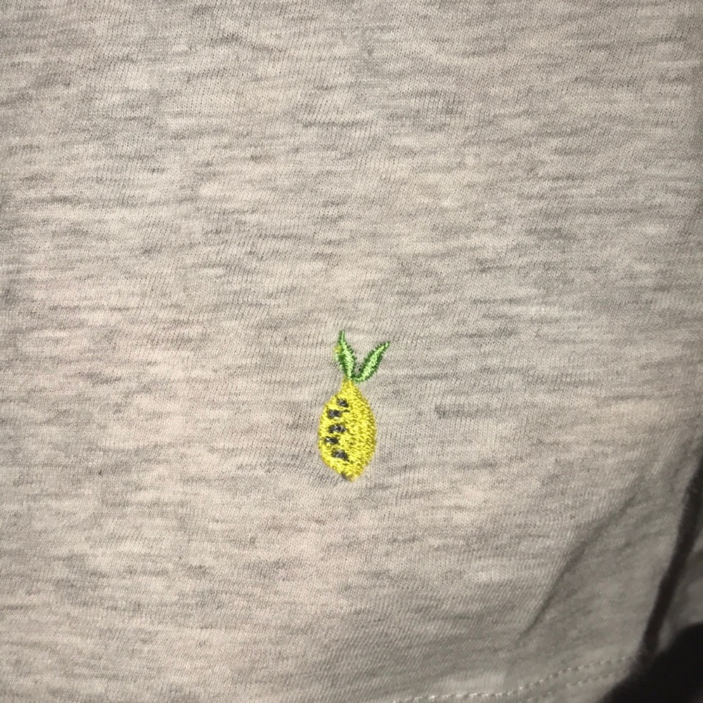 V - neck - Picture 2 of 2